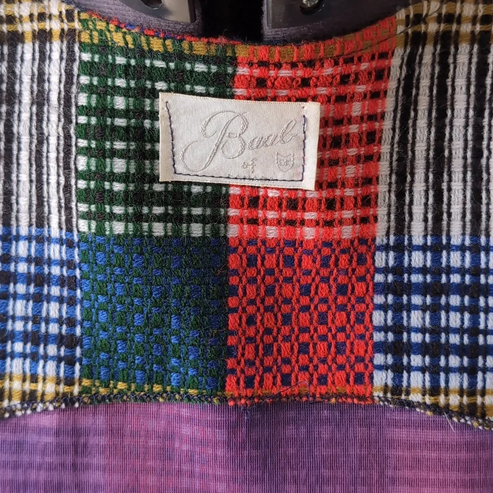 Elegant Plaid Skirt Set with Vest Vintage - Picture 6 of 15